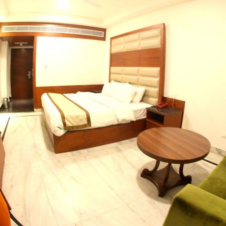 Hotel Ambica Katra Katra  Exteriér fotografie