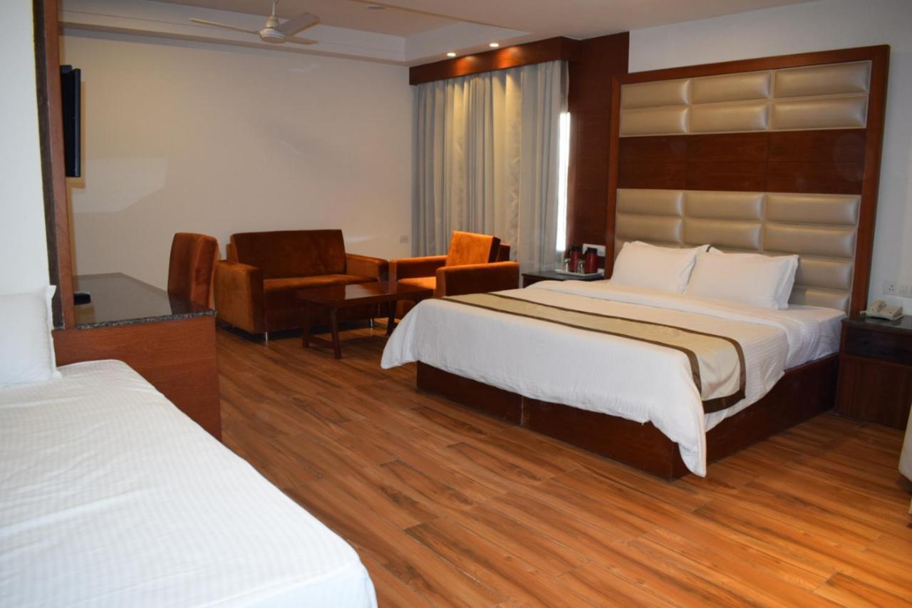 Hotel Ambica Katra Katra  Exteriér fotografie
