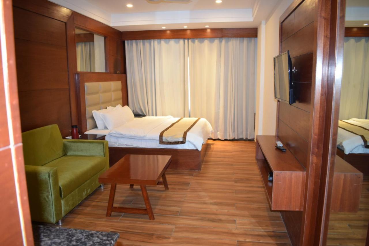 Hotel Ambica Katra Katra  Exteriér fotografie