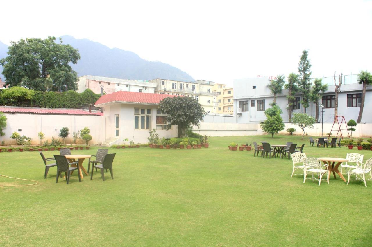 Hotel Ambica Katra Katra  Exteriér fotografie
