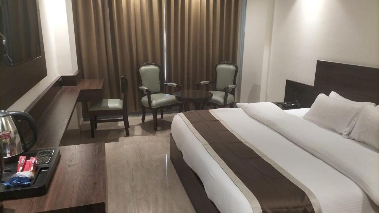 Hotel Ambica Katra Katra  Exteriér fotografie